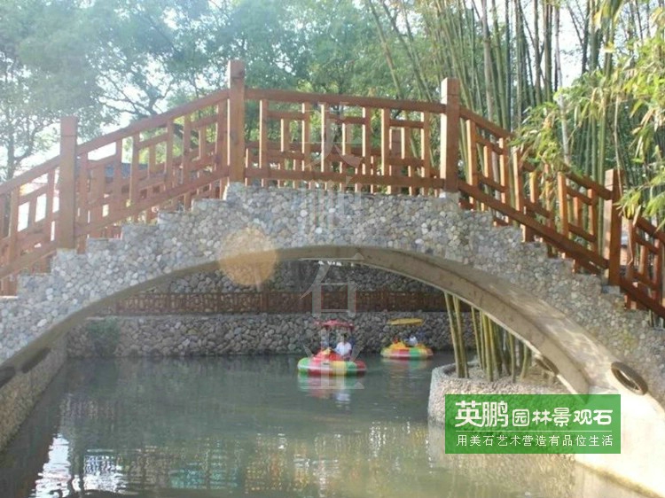 園路鋪裝鵝卵石08