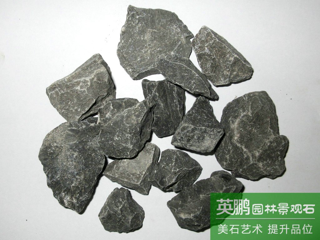 廠家供應黑色水磨石礫石 透水混凝土道路鋪設建筑黑色水洗石 碎石
