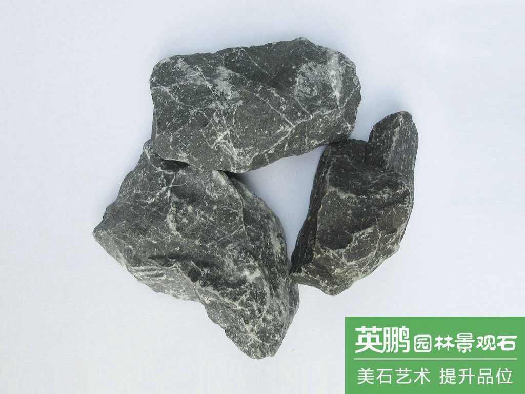英鵬廠家供應建筑黑色水磨石水洗石  地坪鋪面黑色石子碎石 礫石